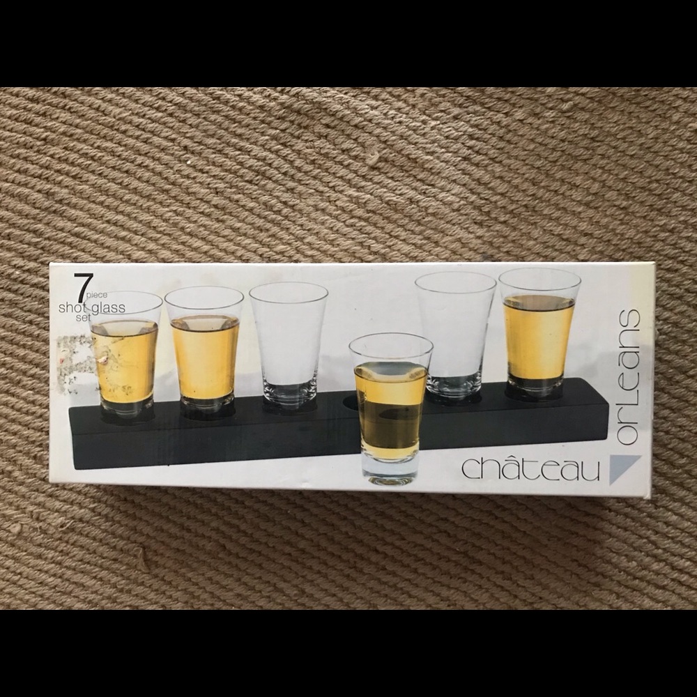 7 PIECE HOME ESSENTIALS CHATEAU SHOT GLASS SET